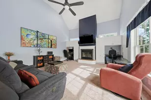 22 Longview Cir, Pelham, NH 03076 - Photo 19