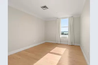 131 Main Street #403, Burlington, VT 05401 - Photo 17