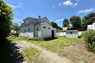 1 Warren St, Claremont, NH 03743 - Photo 5