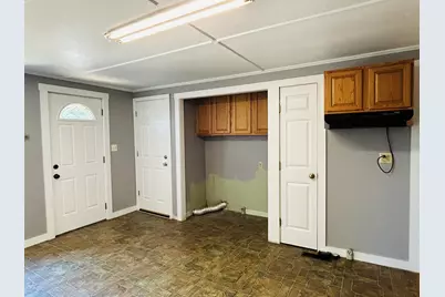 65 Mechanic Street, Winchester, NH 03470 - Photo 7