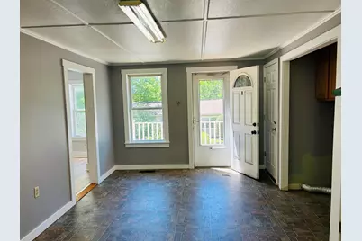 65 Mechanic Street, Winchester, NH 03470 - Photo 5