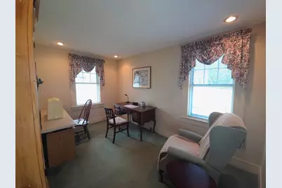 599 S Main Street, Manchester, NH 03102 - Photo 15