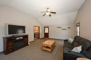 172 Farrarville Rd, Belmont, NH 03220 - Photo 15