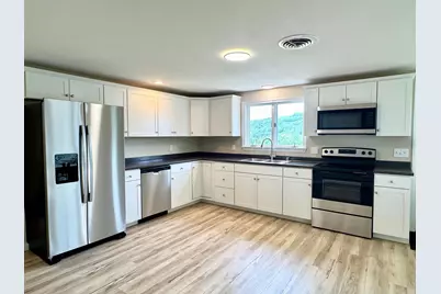 504 Fontaine Road, Charleston, VT 05872 - Photo 5