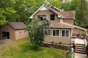 14 Broadway Ave, Gorham, NH 03581 - Photo 1