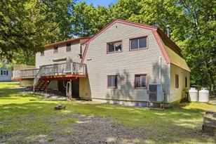 73 Old Chester Rd, Derry, NH 03038 - Photo 37