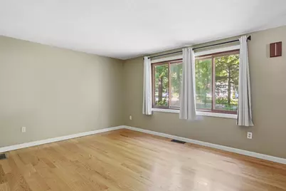 73 Old Chester Road, Derry, NH 03038 - Photo 19