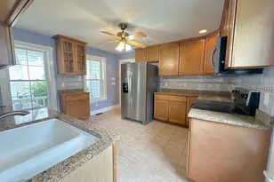 21 Henry St, Claremont, NH 03743 - Photo 5