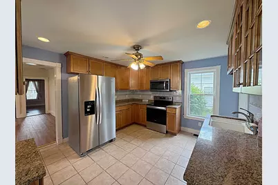 21 Henry Street, Claremont, NH 03743 - Photo 3