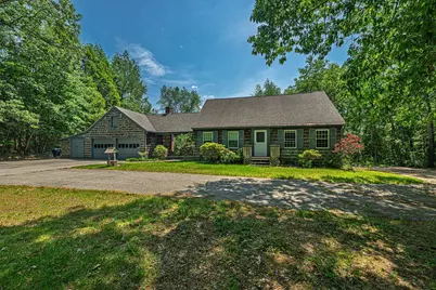 7 Squamscott Road, Stratham, NH 03885 - Photo 1