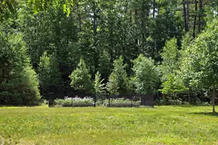 130 W Ridge Cir, Hopkinton, NH 03229 - Photo 3