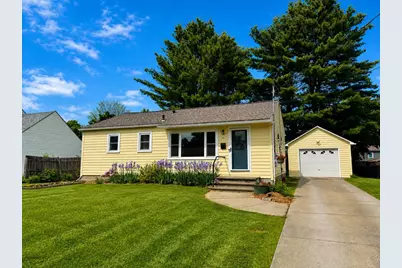 107 Abnaki Avenue, Essex Junction, VT 05452 - Photo 1