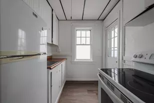 27 Blodget St, Manchester, NH 03104 - Photo 41