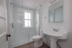 27 Blodget St, Manchester, NH 03104 - Photo 51
