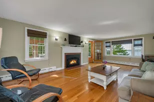 204 Shore Dr, Laconia, NH 03247 - Photo 17