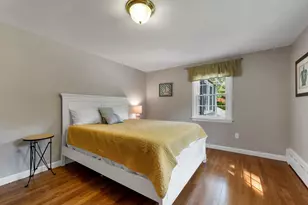 204 Shore Dr, Laconia, NH 03247 - Photo 35