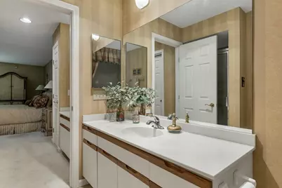 53 Hawthorne Village Road, Nashua, NH 03062 - Photo 27
