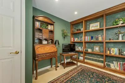 53 Hawthorne Village Road, Nashua, NH 03062 - Photo 11