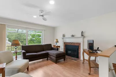 49 Hilltop Place #49, New London, NH 03257 - Photo 5