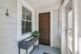 173 Mammoth Rd, Manchester, NH 03109 - Photo 11