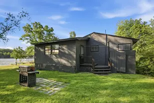 35 Cross St, Windham, NH 03087 - Photo 9