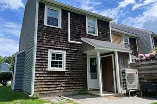 1275 Maplewood Ave, Portsmouth, NH 03801 - Photo 5