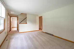 7 Ronnie Dr, Nashua, NH 03062 - Photo 11