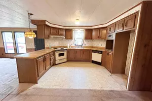 37 Monadnock Dr, Rochester, NH 03867 - Photo 9