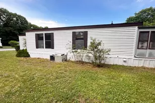 37 Monadnock Dr, Rochester, NH 03867 - Photo 41