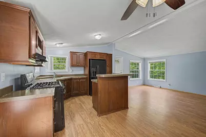 2 Tamarack Place, Londonderry, NH 03038 - Photo 7