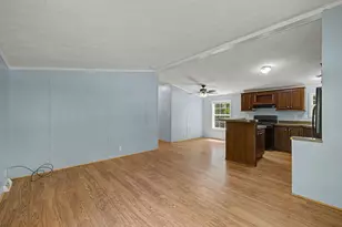 2 Tamarack Pl, Londonderry, NH 03038 - Photo 9