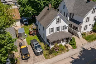 9 Pleasant St, Pembroke, NH 03275 - Photo 3