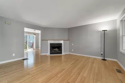 94 Beech Hill Avenue #5, Manchester, NH 03103 - Photo 5