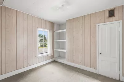 16 Sylvester Street, Manchester, NH 03102 - Photo 21