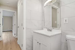 8 Strawberry Bank Rd, Nashua, NH 03062 - Photo 11