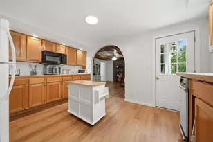 842 Portland St, Rochester, NH 03868 - Photo 9