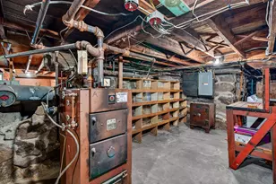 88 Central St, Hudson, NH 03051 - Photo 21