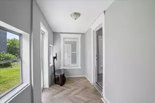 336 Spruce St, Manchester, NH 03103 - Photo 23