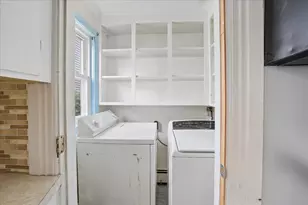 336 Spruce St, Manchester, NH 03103 - Photo 9
