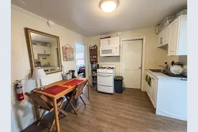 214-216 Pine Street, Burlington, VT 05401 - Photo 17