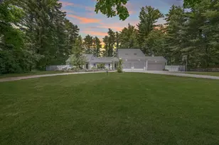 15 Pinewood Dr, Amherst, NH 03031 - Photo 1
