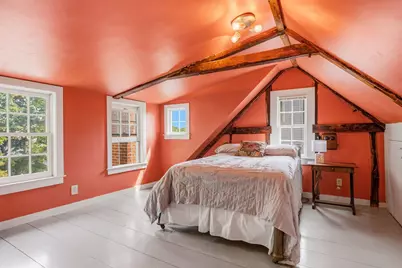 85 Gates Street #B, Portsmouth, NH 03801 - Photo 9