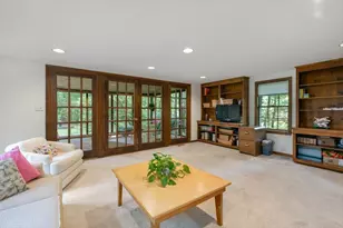 42 Old Town Farm Rd, Exeter, NH 03833 - Photo 11
