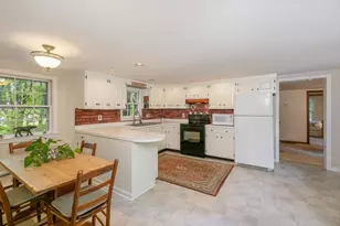 42 Old Town Farm Rd, Exeter, NH 03833 - Photo 3