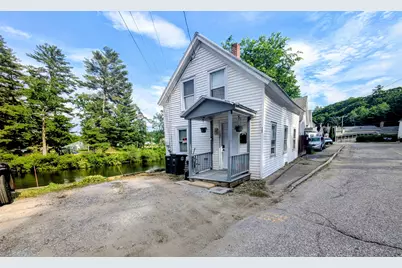 107 West Bow Street, Franklin, NH 03235 - Photo 17