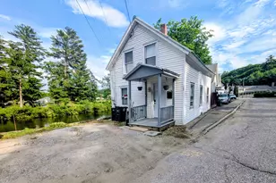 107 W Bow St, Franklin, NH 03235 - Photo 17