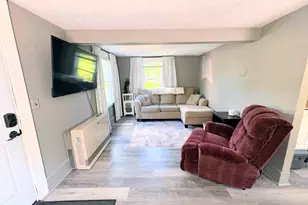 107 W Bow St, Franklin, NH 03235 - Photo 11
