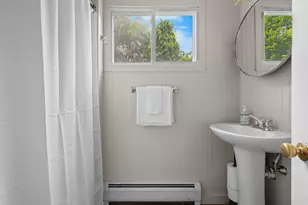 39 Pembroke Rd, Concord, NH 03301 - Photo 25