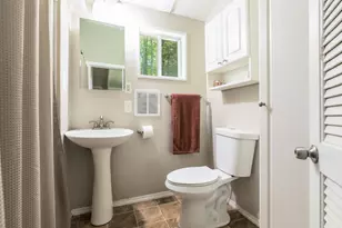 8 Merlin Rd, Farmington, NH 08835 - Photo 11