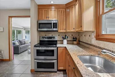 4 Gosselin Avenue, Hooksett, NH 03106 - Photo 11